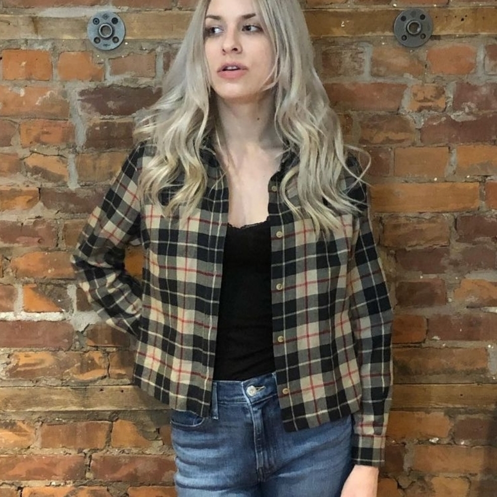 Vintage Plaid Button-up Shirt Small